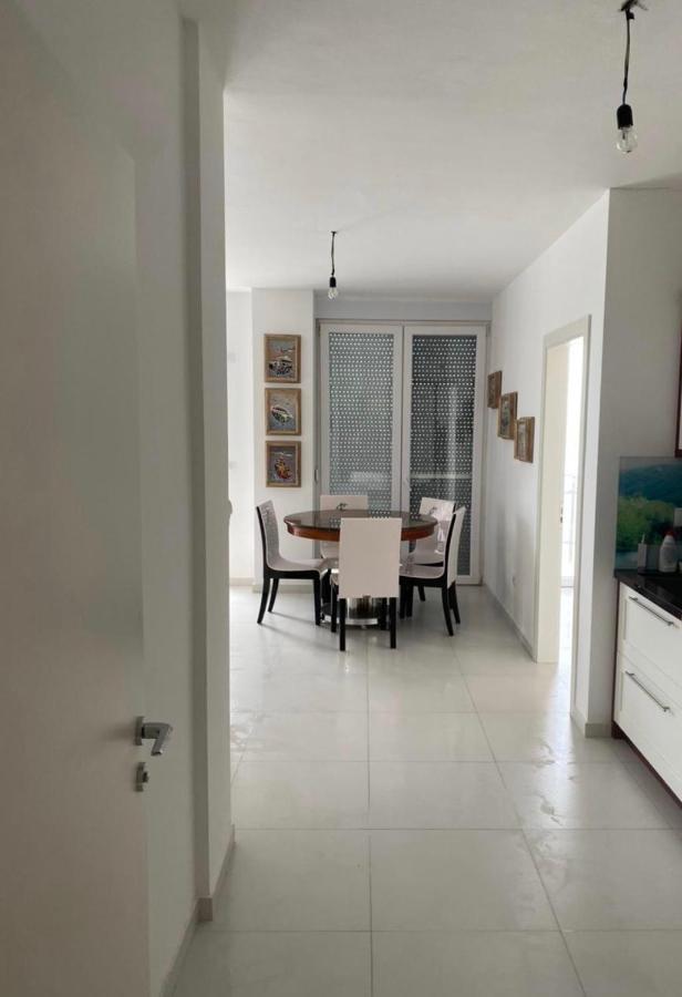 Beach Luxury Apartment Shengjin Лежа Екстер'єр фото